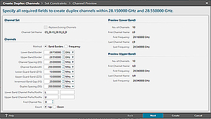 Interface de création de canaux duplex Une interface logicielle pour créer des canaux duplex dans la plage de fréquences de 28,150000 GHz à 28,550000 GHz. La section de gauche contient des champs de saisie pour définir les limites de bande, l’espacement des canaux, la largeur de bande, les bandes de garde et l’espacement duplex. La section de droite affiche un aperçu des canaux de bande inférieure et supérieure avec des détails tels que le nombre de canaux, les noms des premiers et derniers canaux et les plages de fréquences.